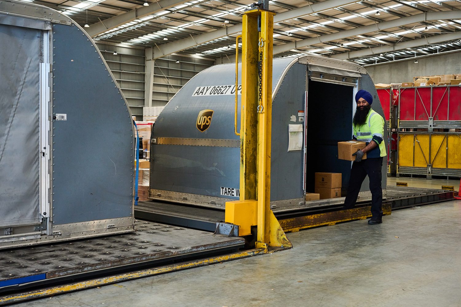 Air freight import services