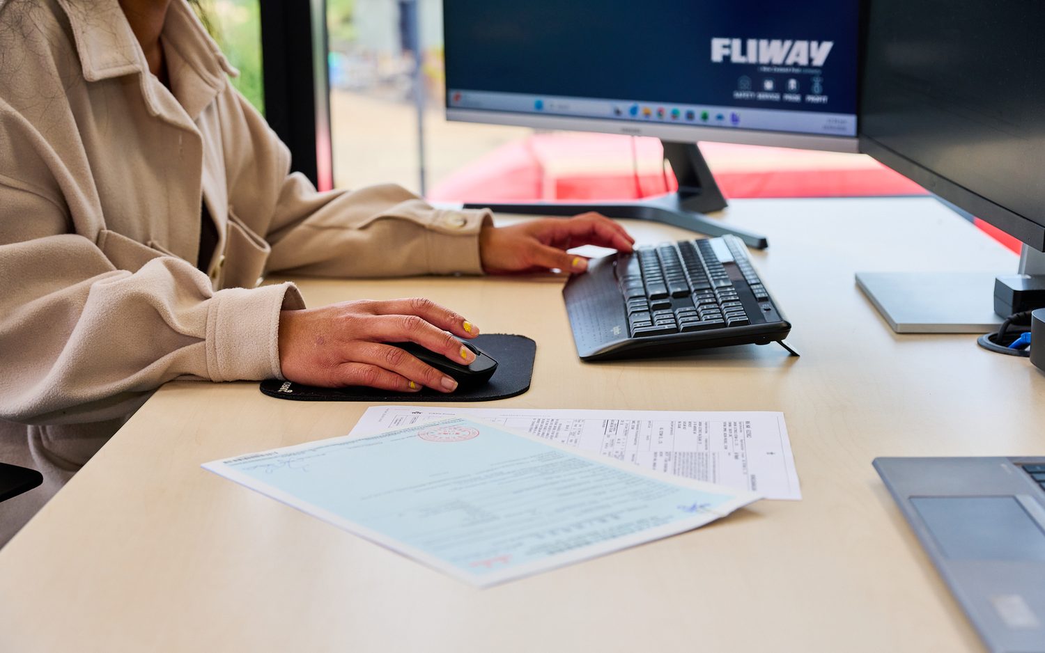 Customs brokerage services